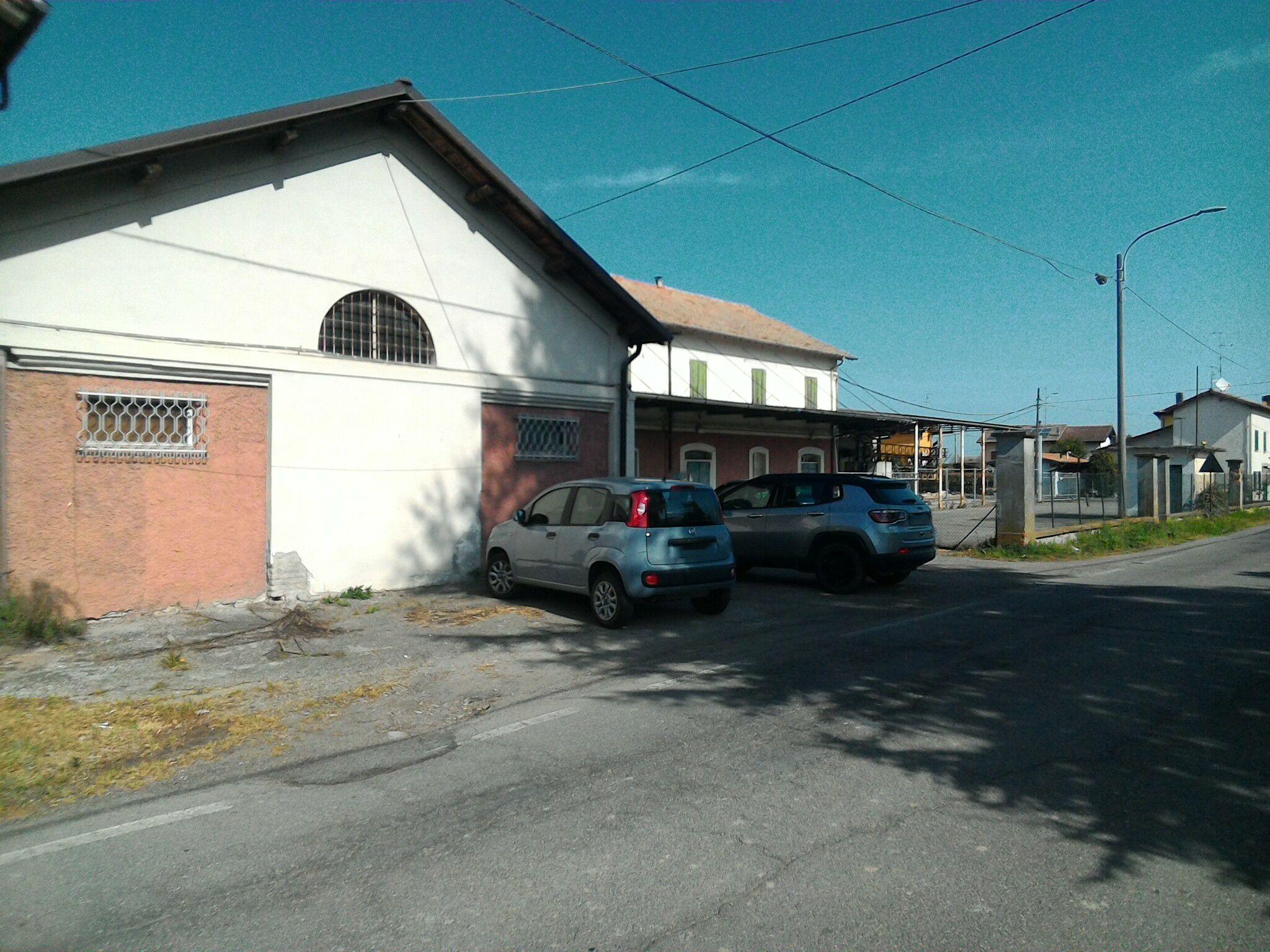 immobile palazzo all'asta in Via Enzo Bagnoli, 7 - 42100 Reggio nell'Emilia (RE) - 2