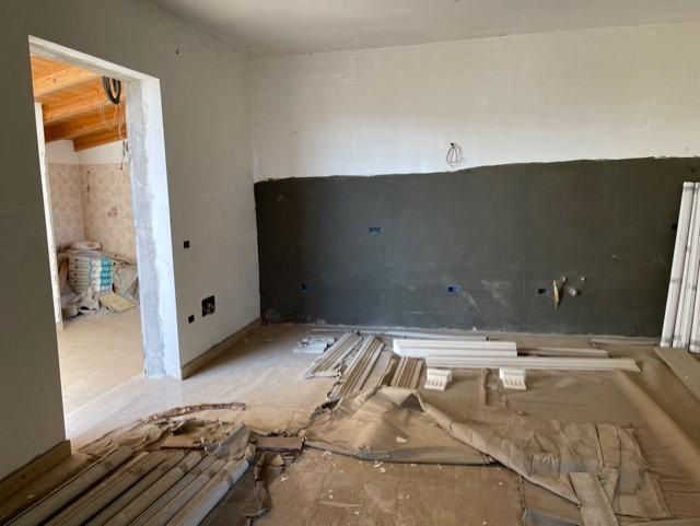 immobile appartamento all'asta in Traversa  di Via Vecchia Aversa - 81039 Villa Literno (CE) - 1