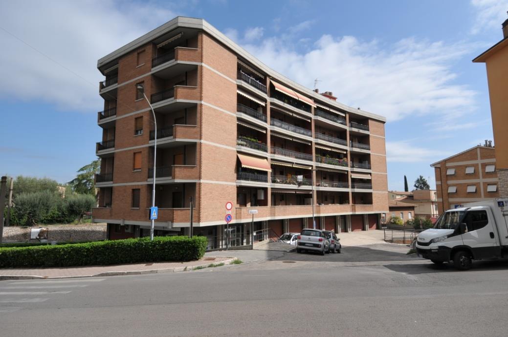 immobile appartamento all'asta in Via Eugubina, quartiere Monteluce 77 - 06122 Perugia (PG) - 1