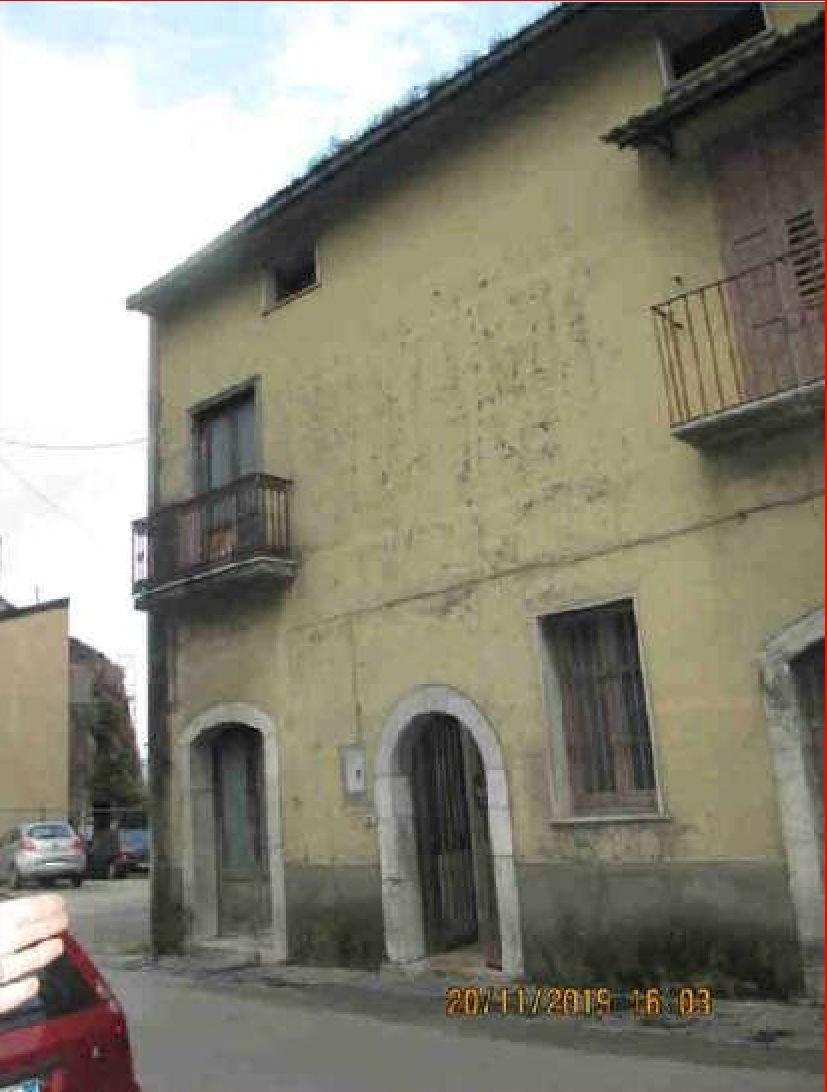 immobile appartamento all'asta in Fraz Bellizzi Via Francesco Giancola nn 41-43 - 83100 Avellino (AV) - 1