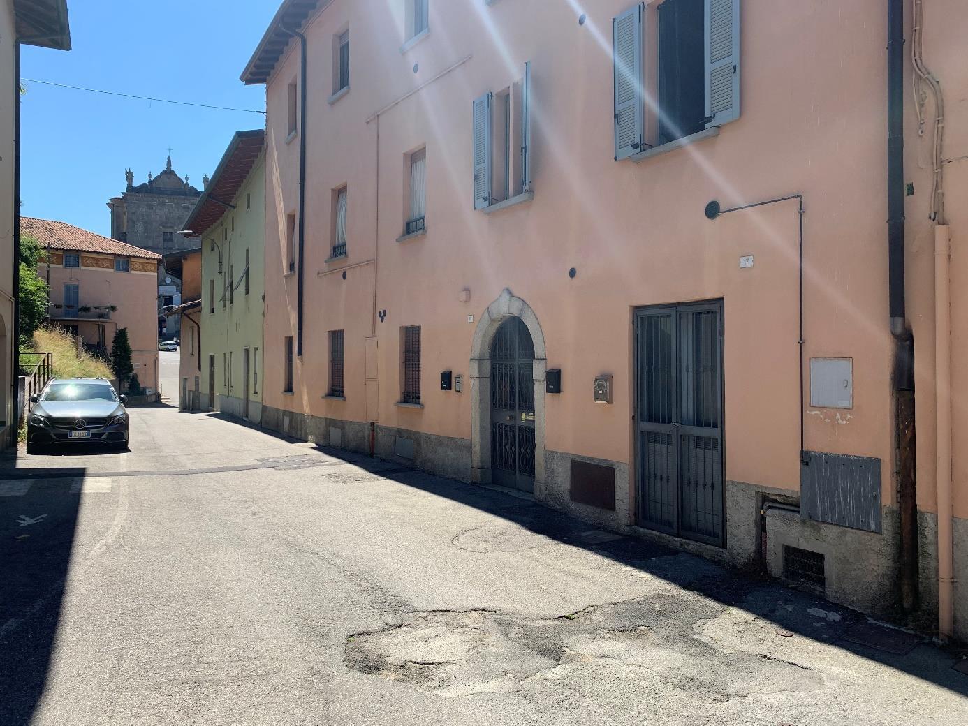 immobile appartamento all'asta in VIA TRANQUILLA FRIGERIO N15 - 24030 Villa d'Adda (BG) - 1