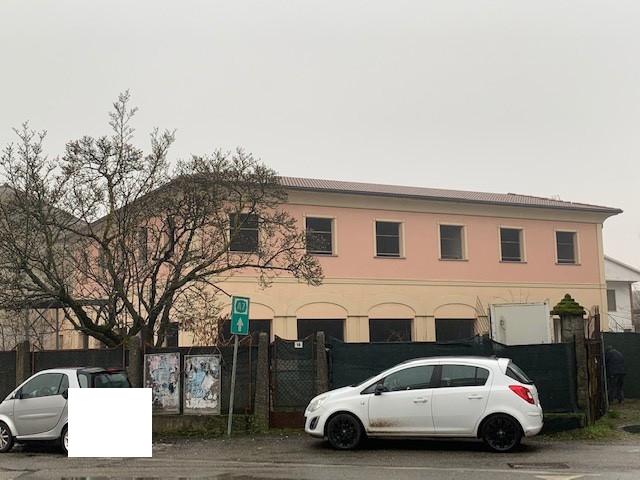 immobile attivita commerciale all'asta in Piazzale San Rocco 16 - 27027 Gropello Cairoli (PV) - 2
