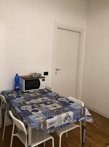 immobile AMPIO APPARTAMENTO ALL'ASTA IN VIALE TUNISIA, MILANO (MI) - 1