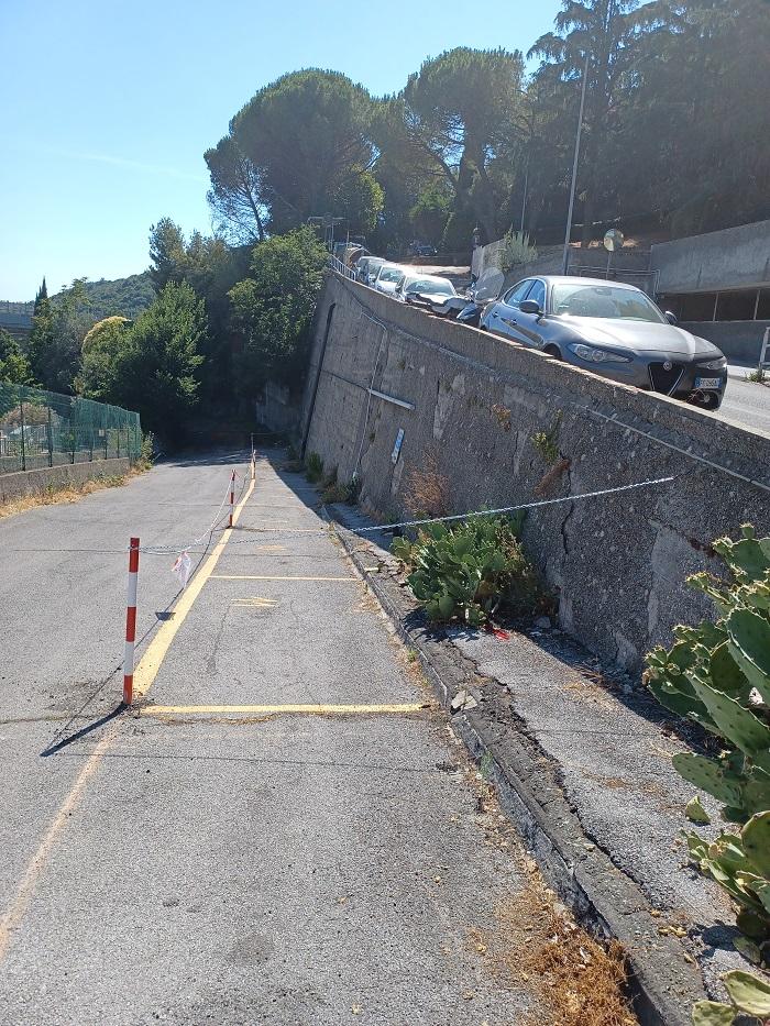 immobile posto auto all'asta in Via Tre Pini nei pressi dei civv 43 e 47 - 16133 Genova (GE) - 1