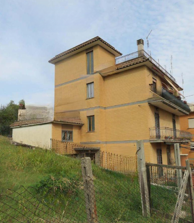 immobile appartamento all'asta in VIA ROMAGNA 12 - 00013 Fonte Nuova (RM) - 2