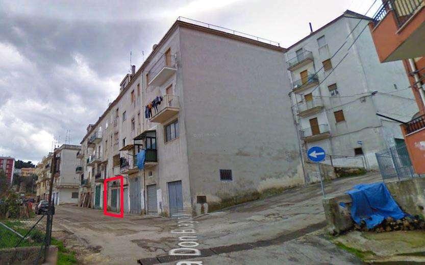 immobile attivita commerciale all'asta in Via Don Biagio Mucci, 10 - 71018 Vico del Gargano (FG) - 2