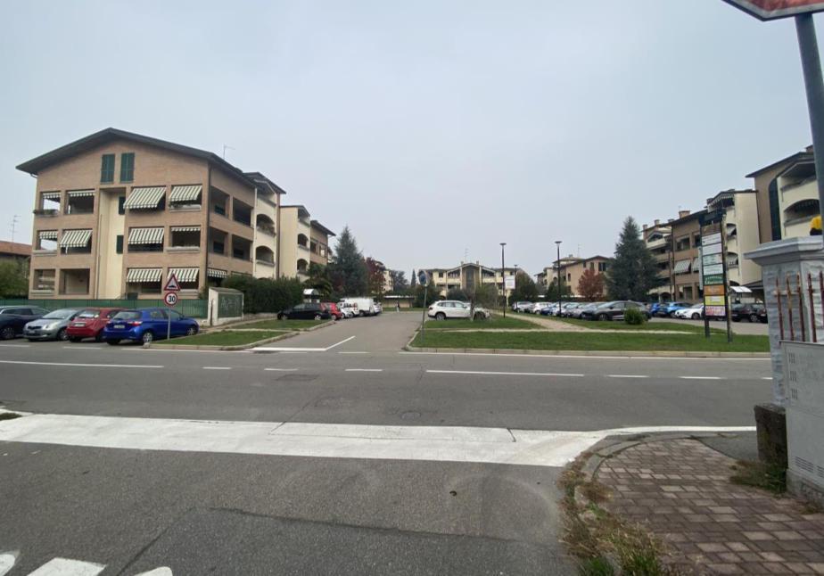 immobile negozio all'asta in Viale Piave n 64 - 20031 Cesate (MI) - 2