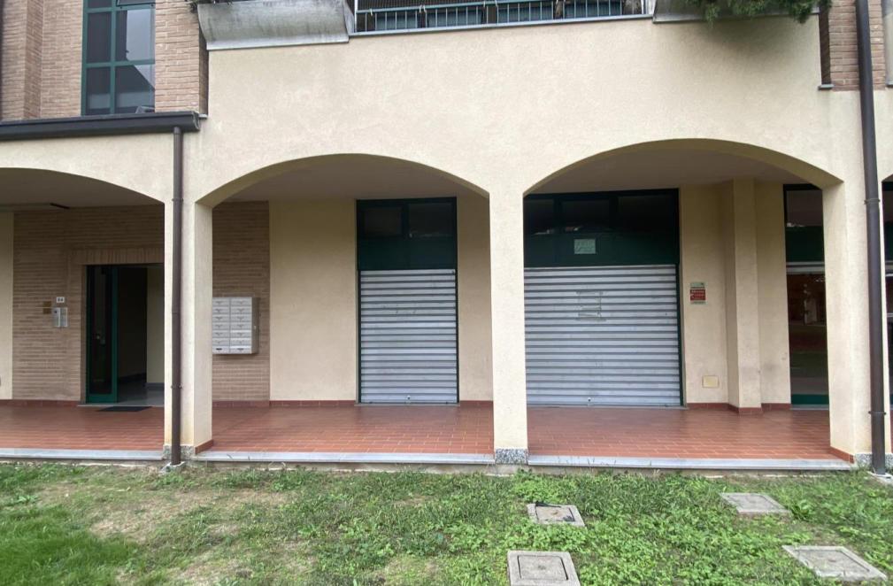immobile negozio all'asta in Viale Piave n 64 - 20031 Cesate (MI) - 5
