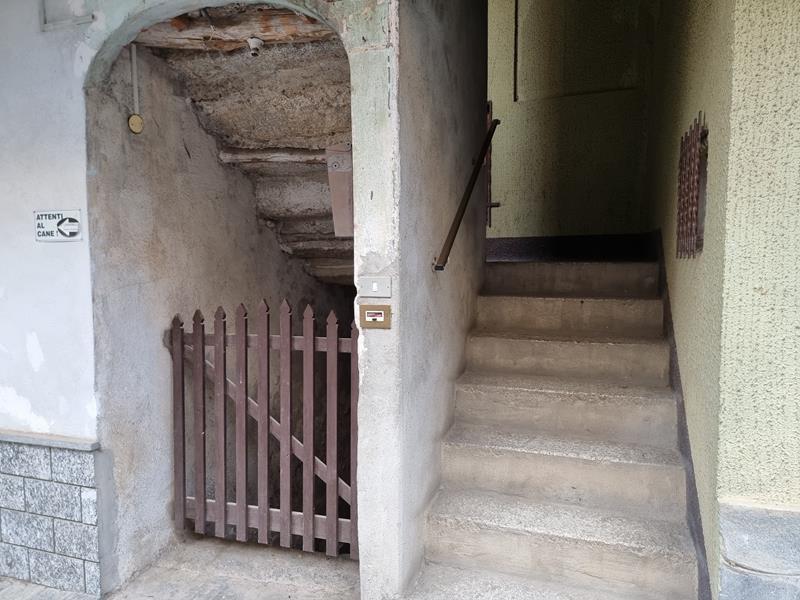 immobile appartamento all'asta in Via Regina Villa n 38 - 28024 Gozzano (NO) - 3