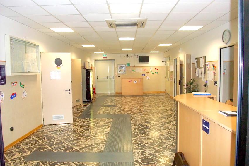 immobile negozio all'asta in Via Casa Cirillo, 41/43 - 80058 Torre Annunziata (NA) - 1