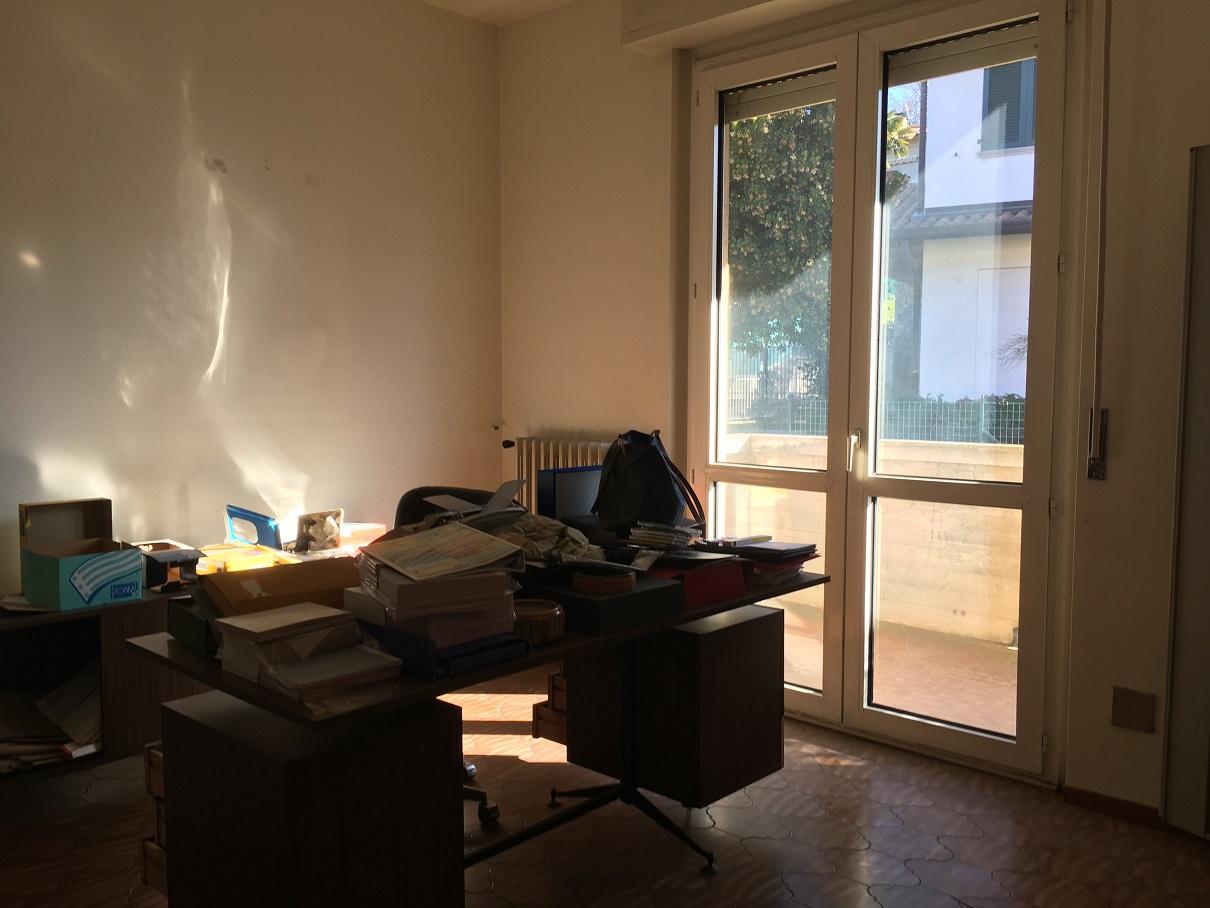 immobile ufficio all'asta in Via Monte Cucco, 24 - 24030 Villa d'Adda (BG) - 2