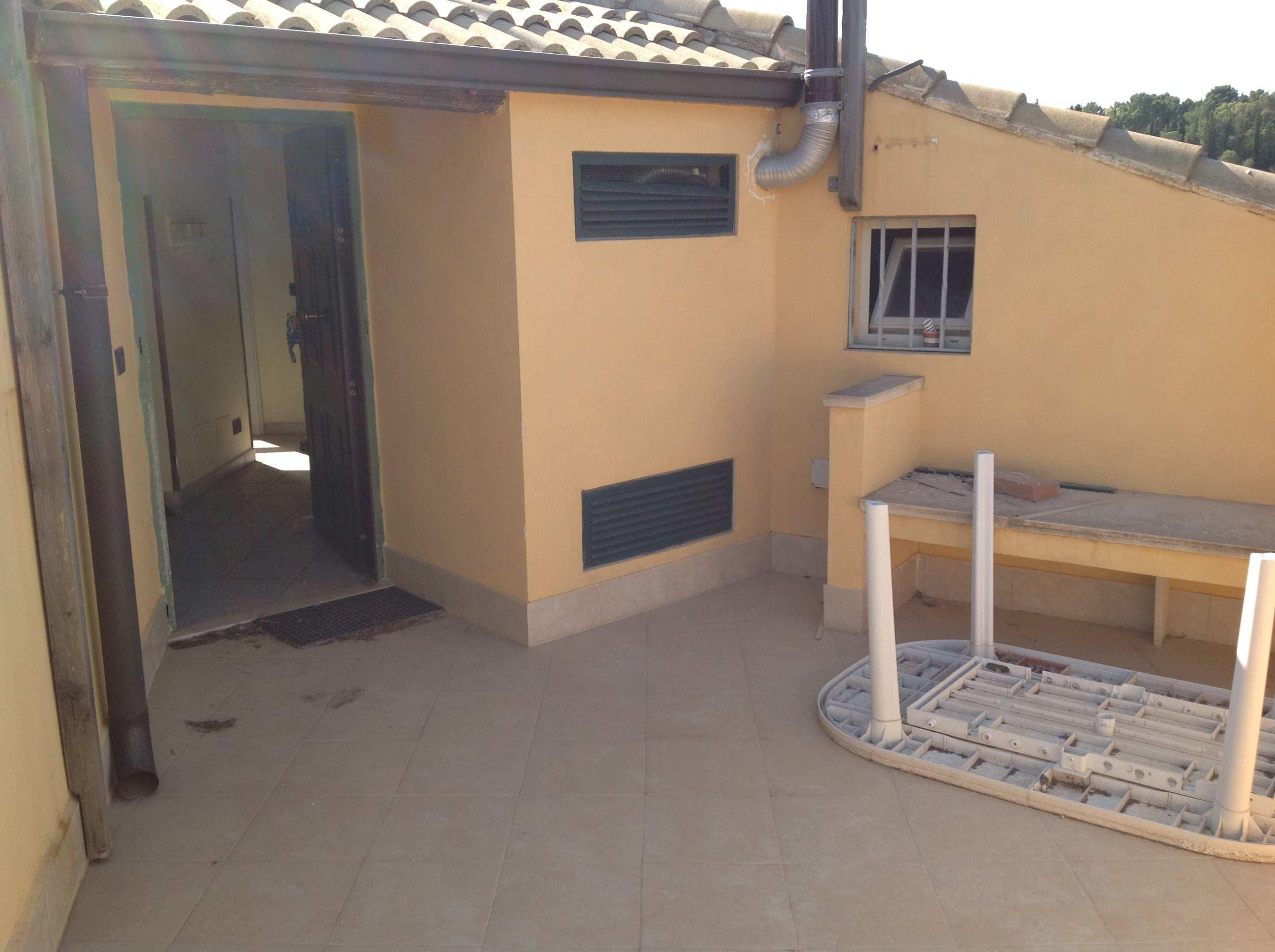 immobile fabbricato all'asta in CONTRADA LENZAVACCHE SNC - 96017 Noto (SR) - 1