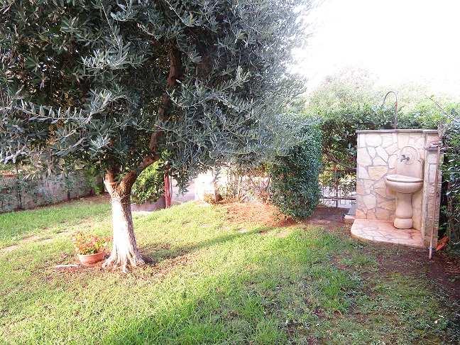 immobile appartamento all'asta in Via Delle Formiche n 29 in catasto Via Tre Cancelli - 01014 Montalto di Castro (VT) - 4