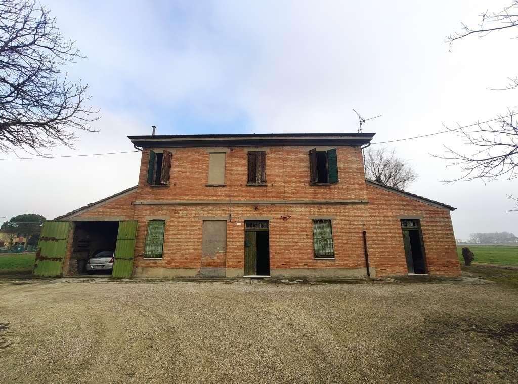 immobile attivita commerciale all'asta in Via delle Campane (Frazione Carpinello), 1 - 47121 Forlì (FC) - 2