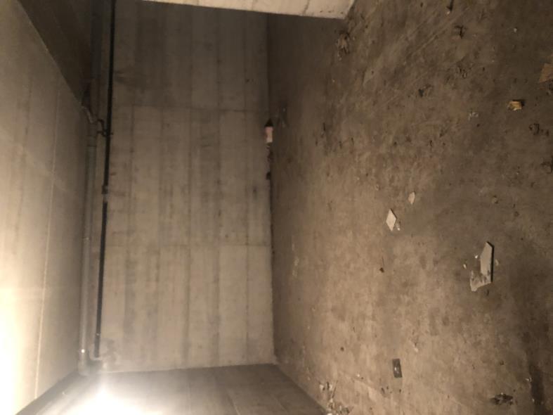 immobile garage all'asta in via Europa n 7/A (angolo via Cavour) Grezzago (MI) - 2