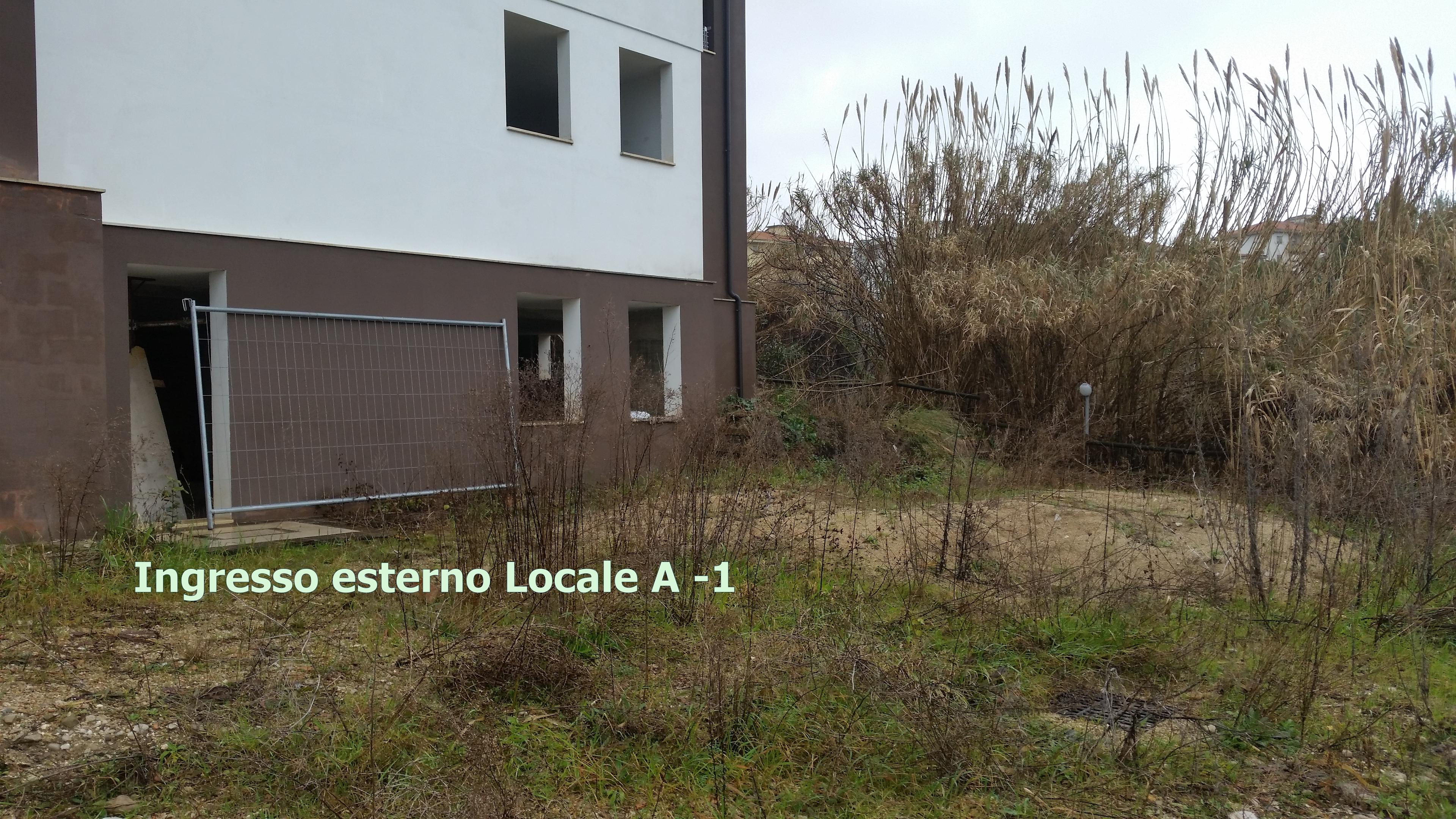 immobile magazzino all'asta in Via Santa Caterina da Siena n 110 - 66054 Vasto (CH) - 4