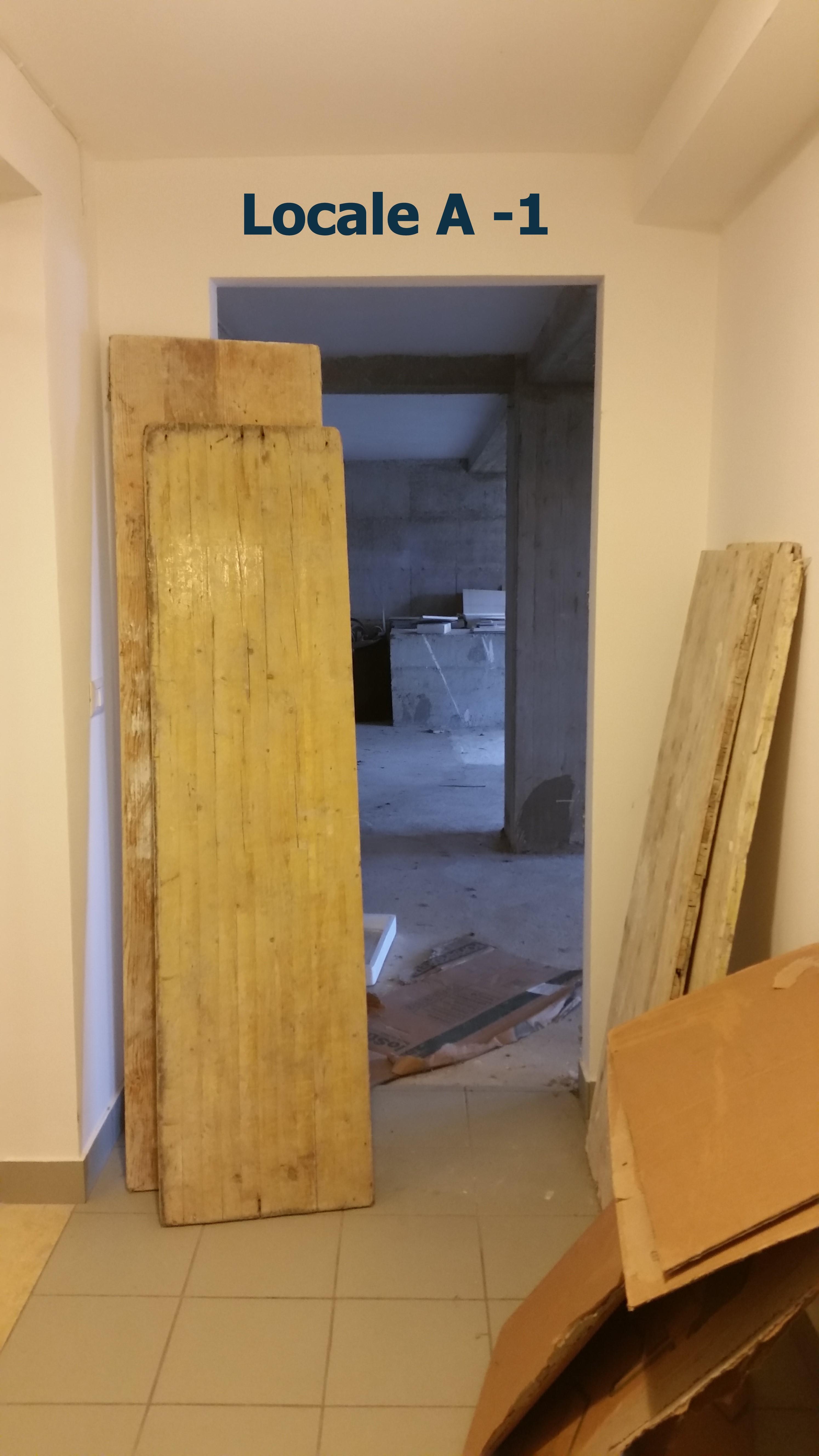 immobile magazzino all'asta in Via Santa Caterina da Siena n 110 - 66054 Vasto (CH) - 1