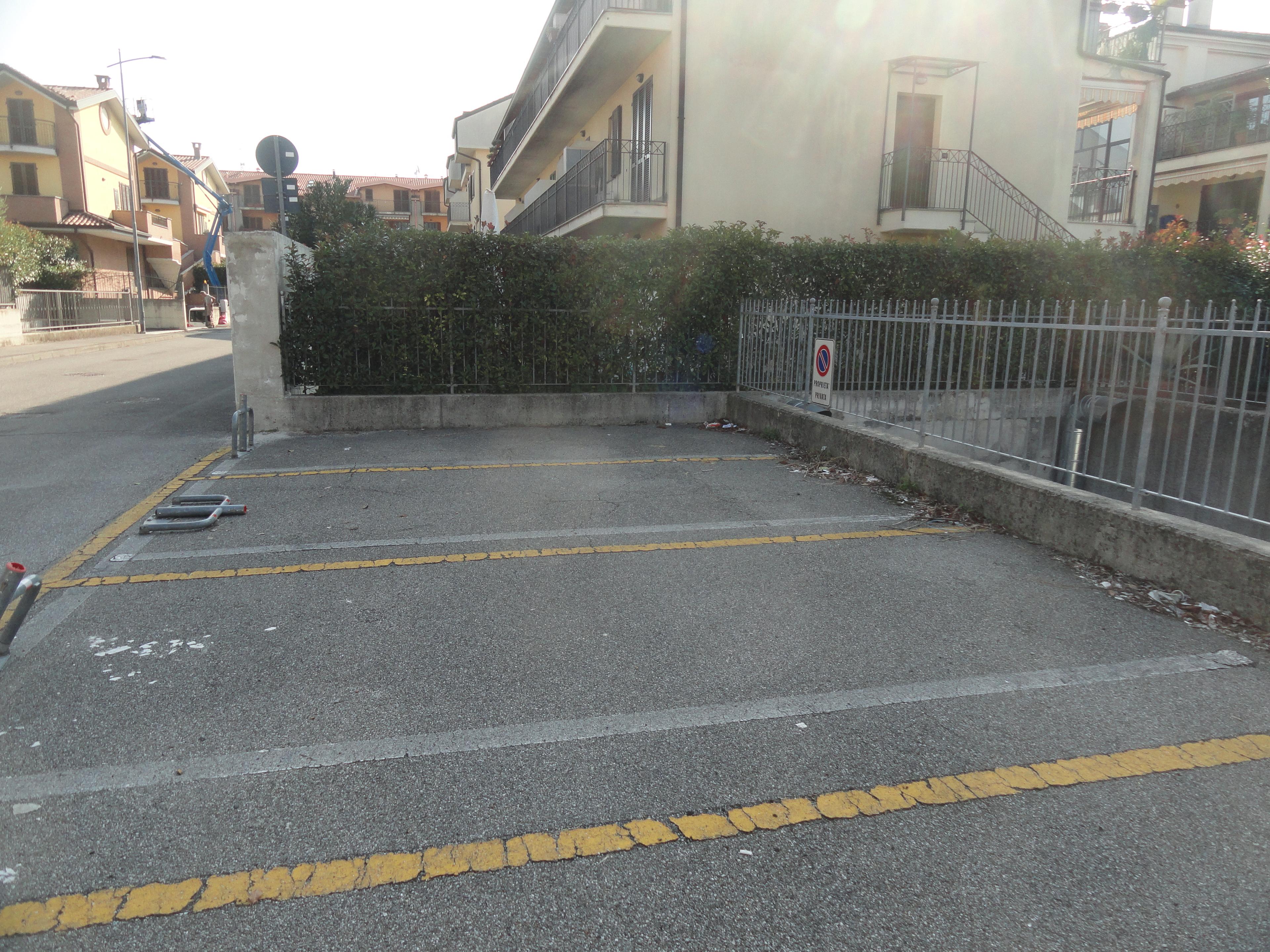 immobile posto auto all'asta in Via Italia n 5 - 20060 Pozzo d'Adda (MI) - 1