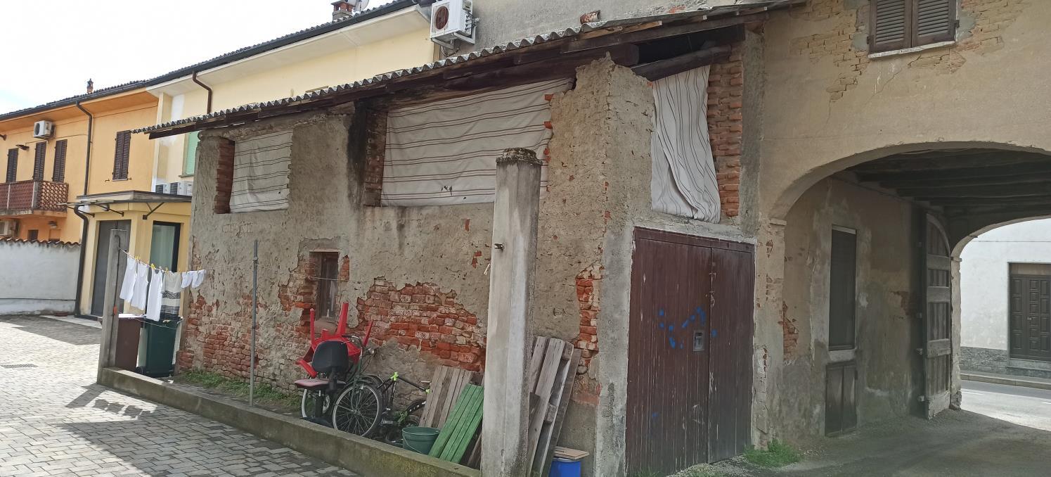 immobile appartamento all'asta in Via Cairoli 72 - 27020 Dorno (PV) - 4
