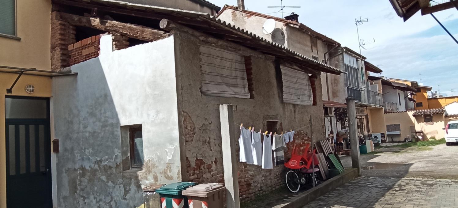 immobile appartamento all'asta in Via Cairoli 72 - 27020 Dorno (PV) - 5