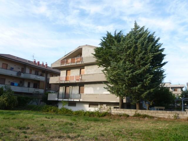 immobile appartamento all'asta in Via Carlo Alberto Dalla Chiesa, 1 Tocco da Casauria (PE) - 4