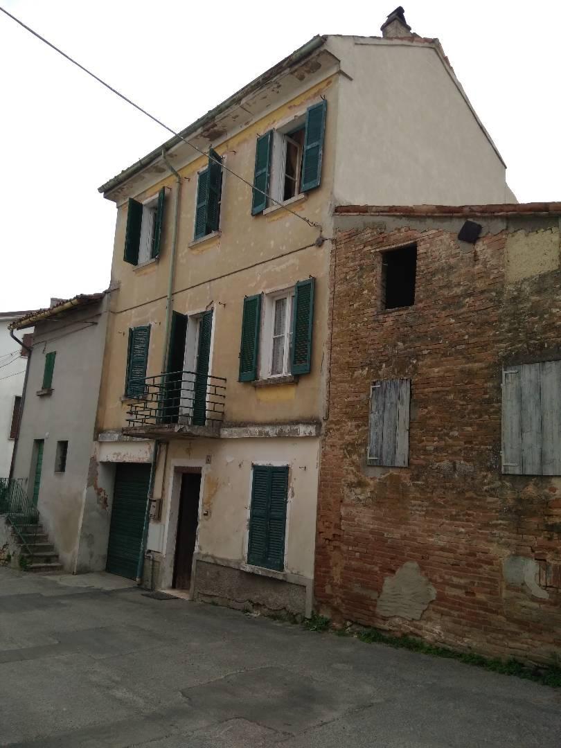 immobile appartamento all'asta in Frazione Villa Marone 56 - 27040 San Damiano al Colle (PV) - 3