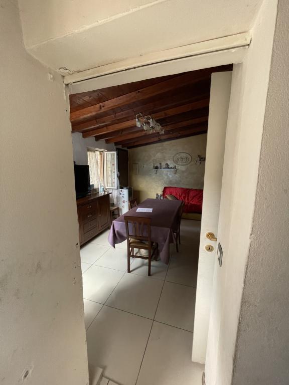 immobile appartamento all'asta in Via Marche 14 - 20031 Cesano Maderno (MB) - 1