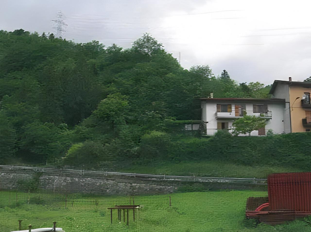immobile AMPIO TRILOCALE CON LEGNAIA ALL'ASTA IN VIA CAMPIONE, MALEGNO (BS) - 2