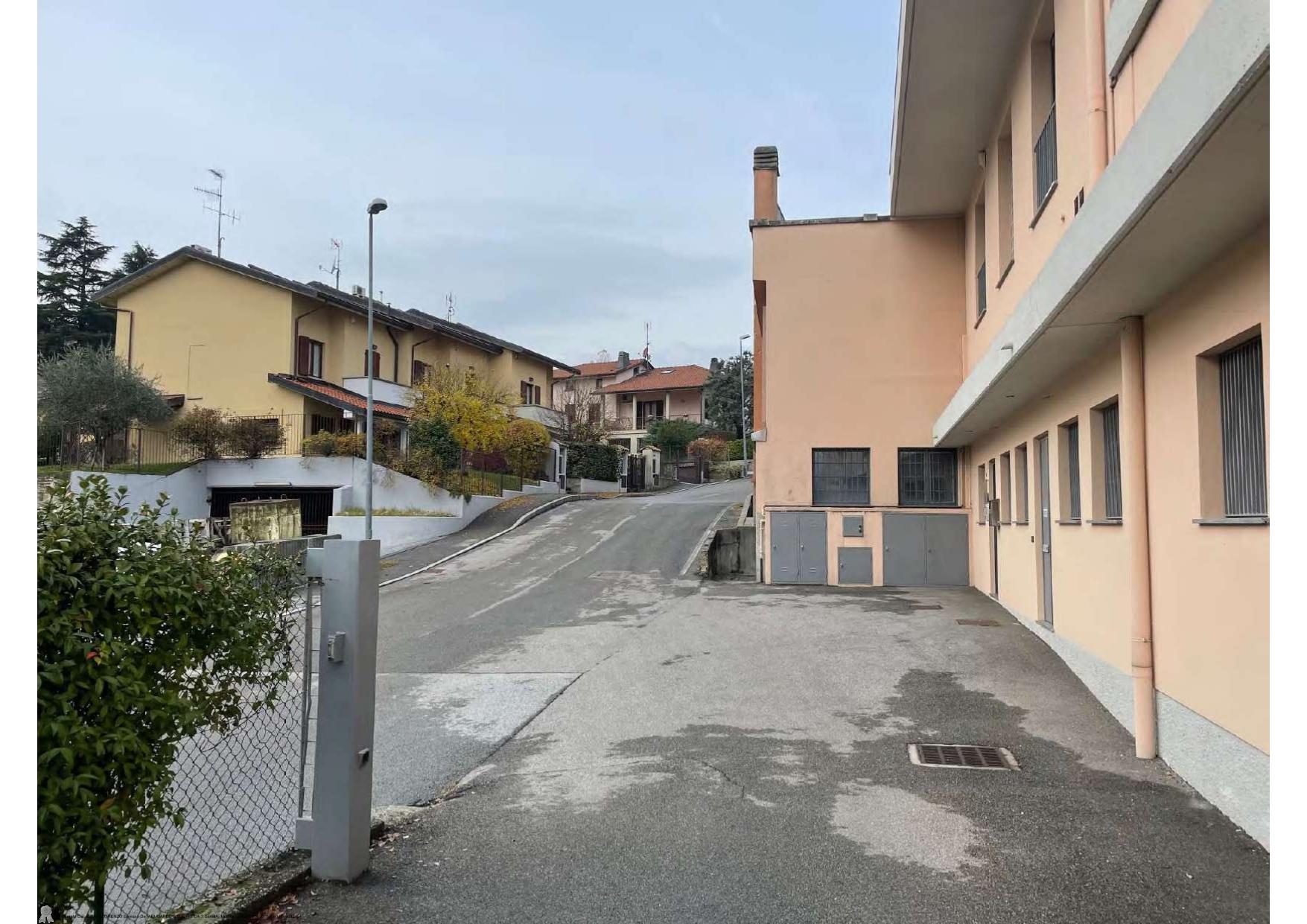 immobile capannone all'asta in Via Don Luigi Sturzo 13 - 23851 Galbiate (LC) - 4