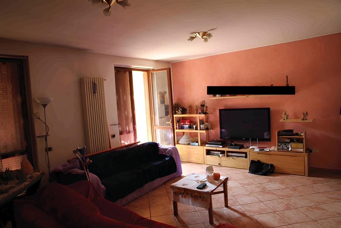 immobile VILLA A SCHIERA IN VENDITA ALL'ASTA IN VIA UGHI, LONATO DEL GARDA (BS) - 3