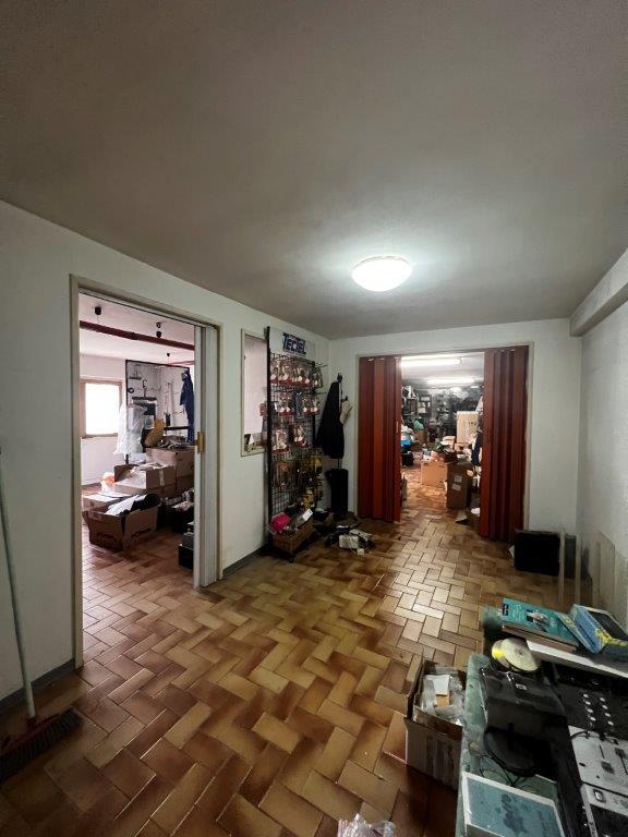 immobile negozio all'asta in Fraz Camucia - Via Sandrelli n 10/A - 52044 Cortona (AR) - 1