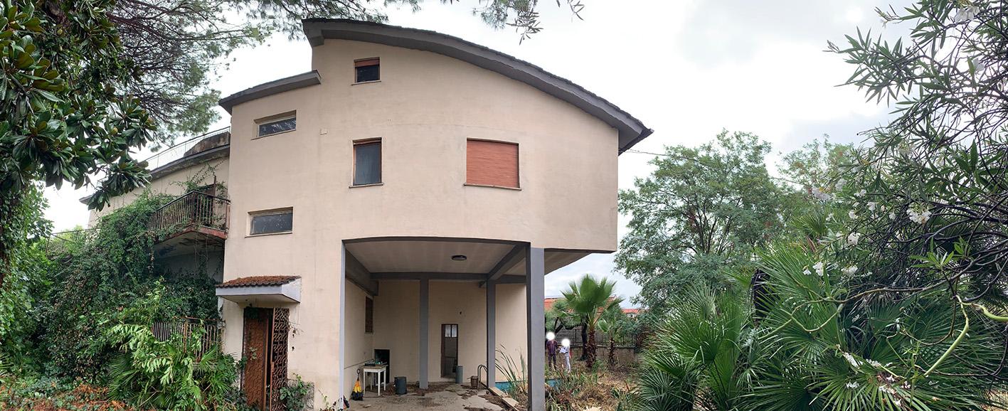 immobile appartamento all'asta in Via Staffetta snc - Località Torre Magna - 80014 Giugliano in Campania (NA) - 1