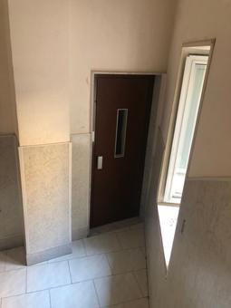 immobile ufficio all'asta in Via Antonio Luise n 4 - 80059 Torre del Greco (NA) - 3