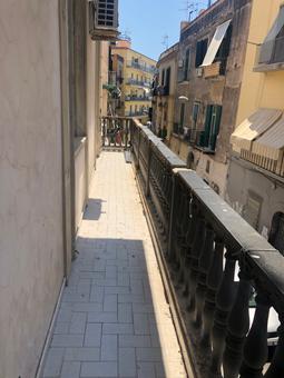 immobile ufficio all'asta in Via Antonio Luise n 4 - 80059 Torre del Greco (NA) - 2