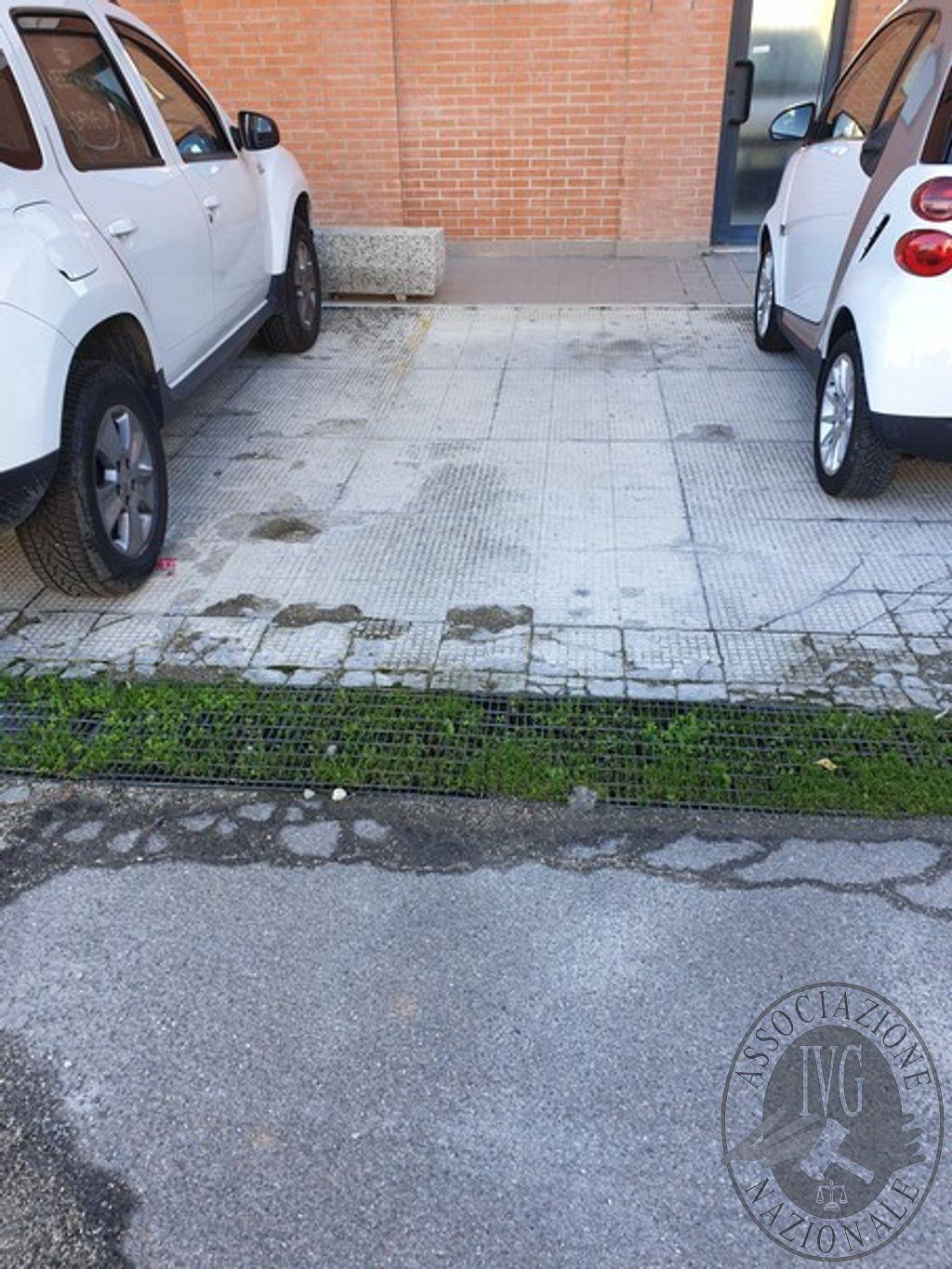 immobile negozio all'asta in Via Cristoforo Colombo - 41053 Maranello (MO) - 5