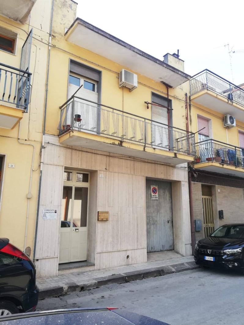 immobile garage all'asta in Via aLESSANDRO mANZONI N 33/a - 96014 Floridia (SR) - 2