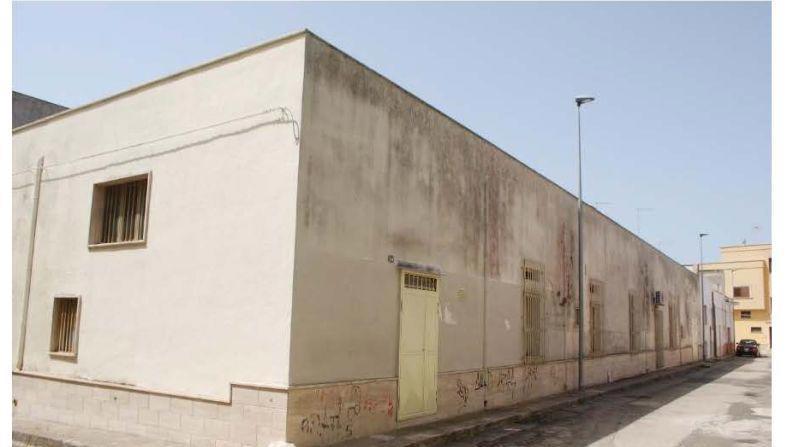 immobile attivita commerciale all'asta in Via Cavour n15 Manduria (TA) - 2