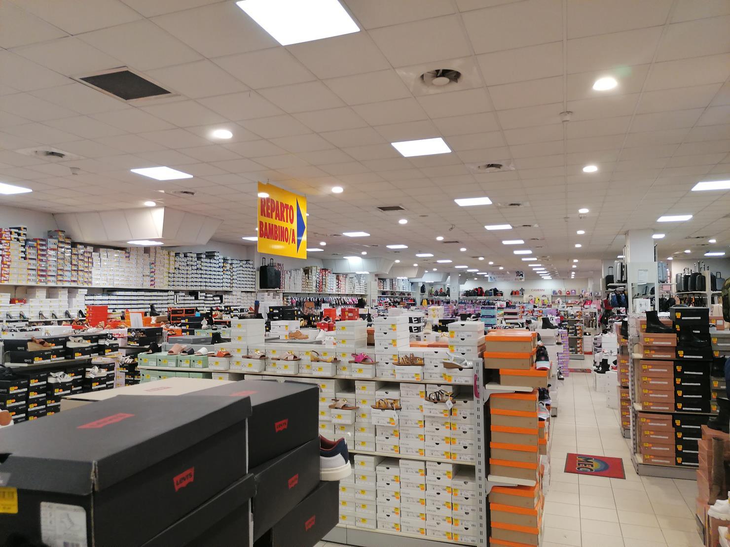 immobile attivita commerciale all'asta in Via per Canegrate 18 - LOTTO 3+6 Legnano (MI) - 3