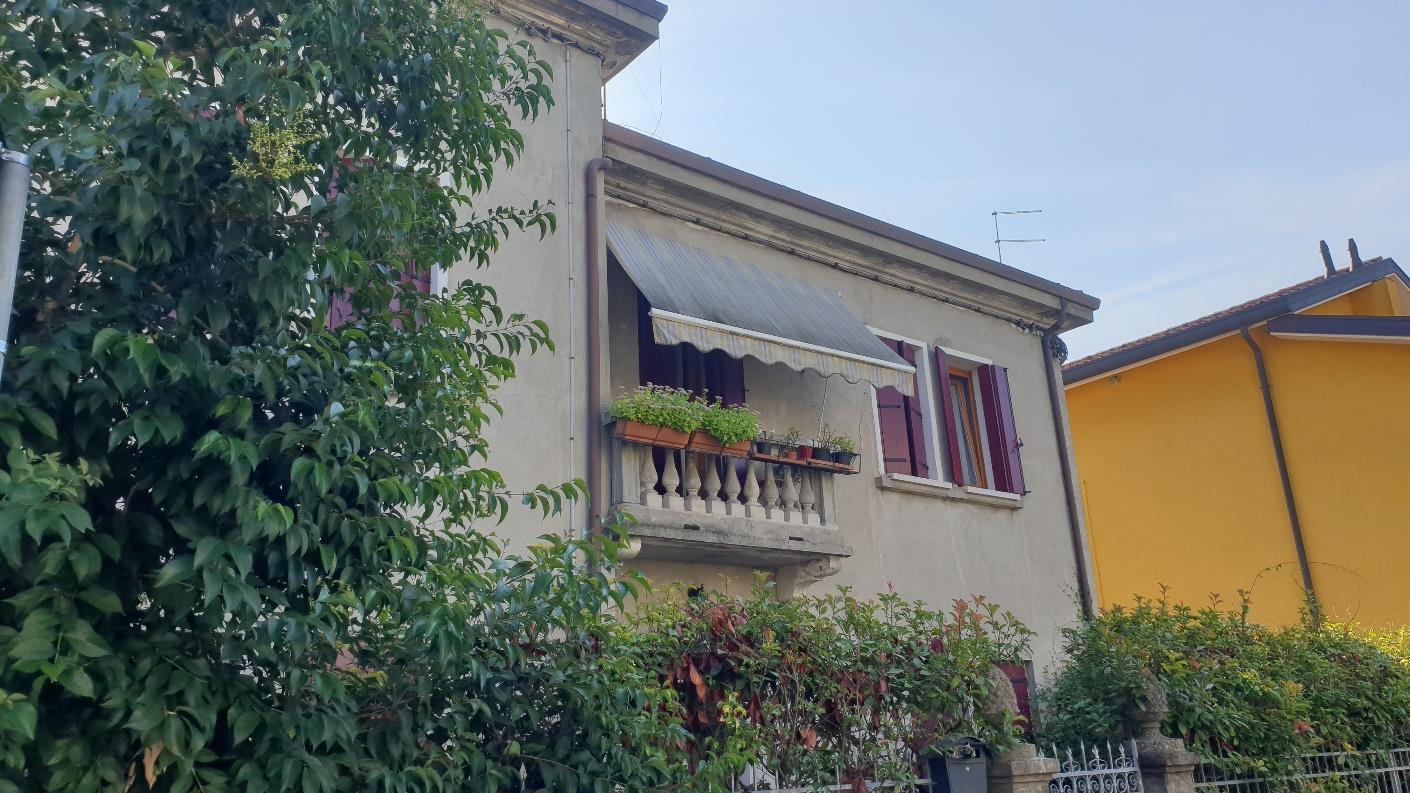immobile appartamento all'asta in Via N Pizzolo 12 - 35132 Padova (PD) - 2