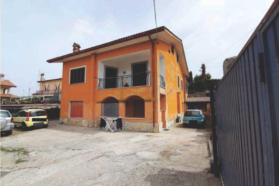 immobile appartamento all'asta in Via dei Gelsomini, 35 Rocca di Papa (RM) - 1