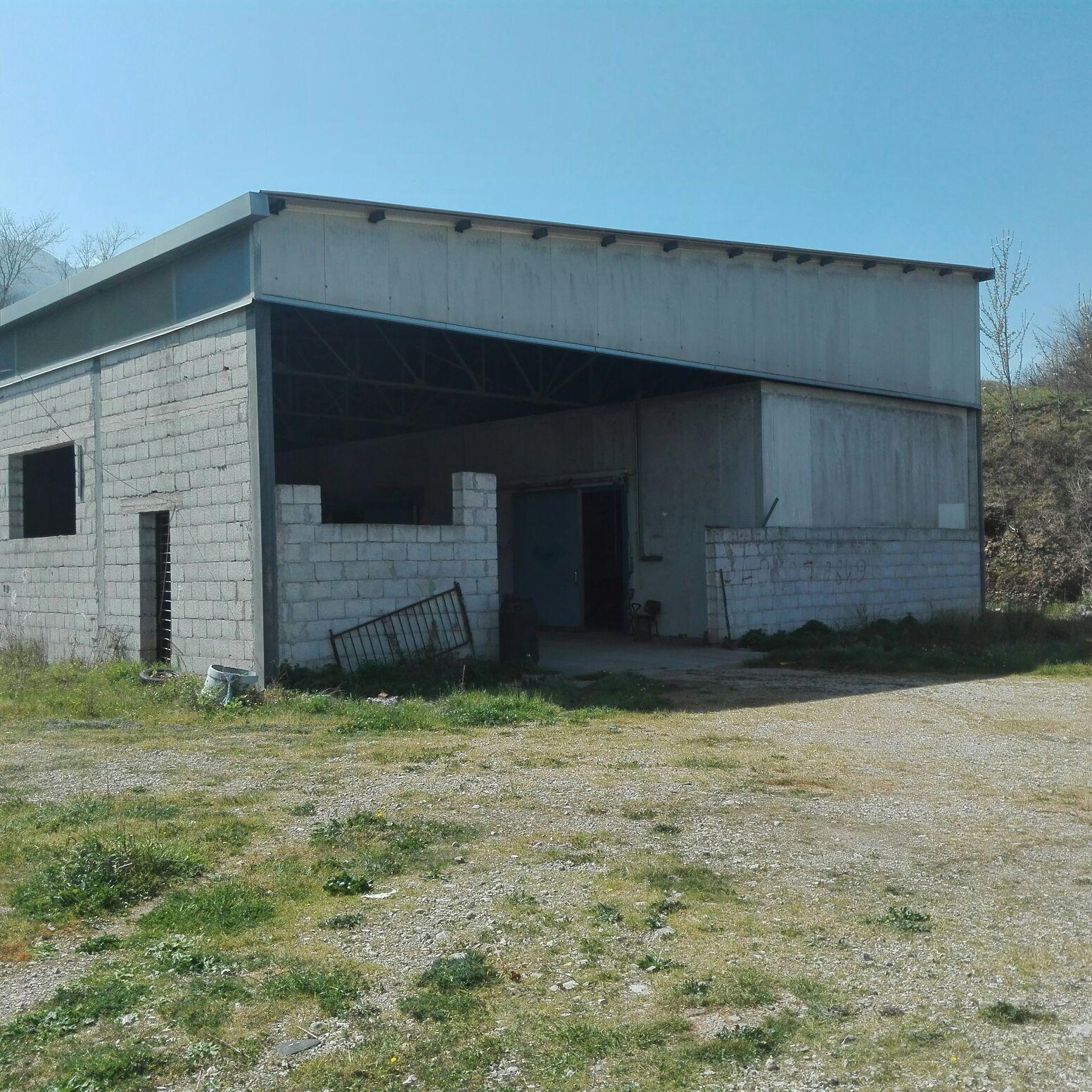 immobile attivita commerciale all'asta in via Vicinale Lago dei Salici snc - 82036 Solopaca (BN) - 2