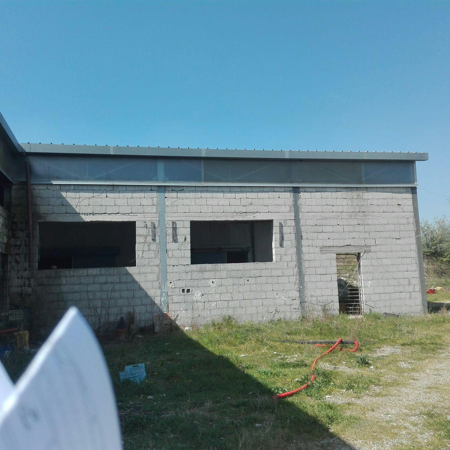 immobile attivita commerciale all'asta in via Vicinale Lago dei Salici snc - 82036 Solopaca (BN) - 1