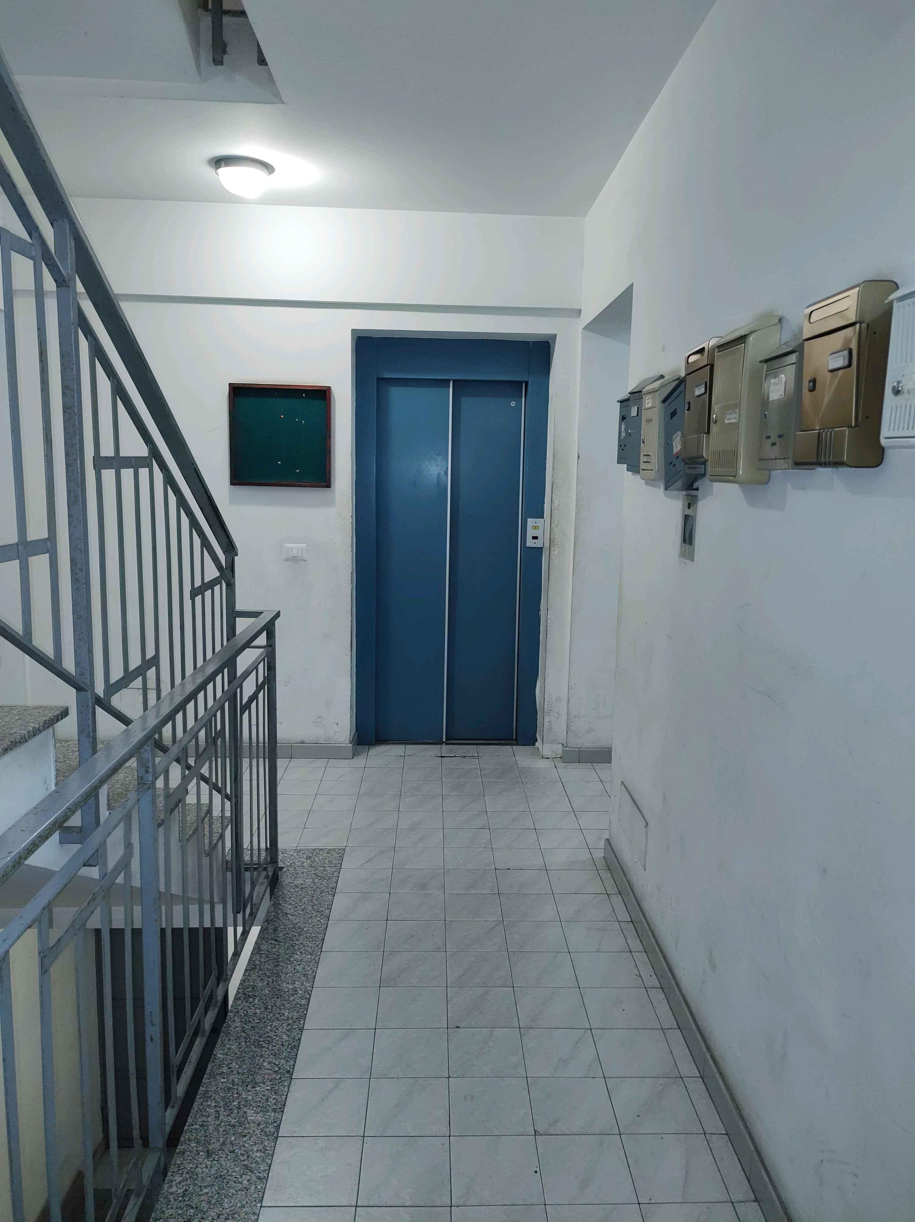 immobile appartamento all'asta in Via Sparagonà n 467 - 98028 Santa Teresa di Riva (ME) - 2