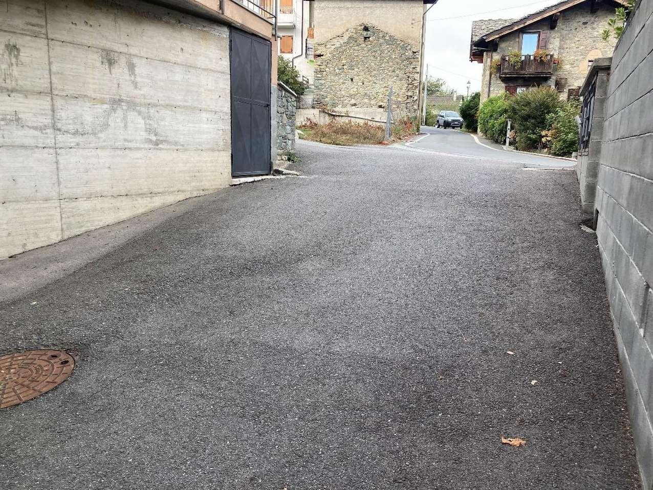immobile garage all'asta in Localita' Baraveyes 25/A - 11020 Fénis (AO) - 2