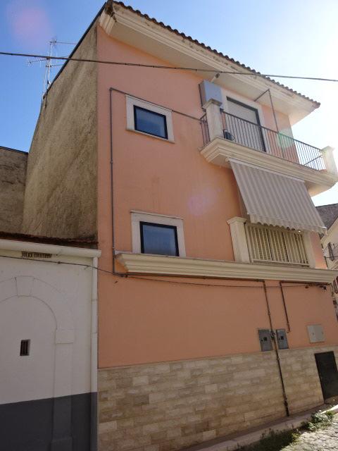 immobile appartamento all'asta in Via Stgliani, 17 - 71015 San Nicandro Garganico (FG) - 1
