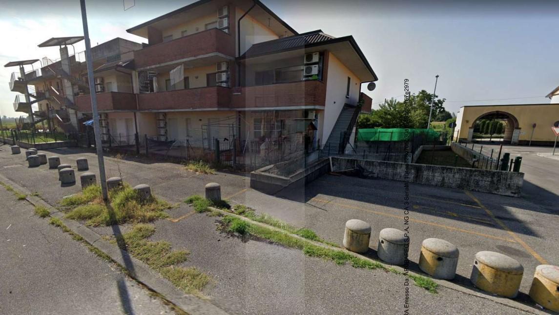 immobile garage all'asta in via Alessandro Volta Borgo San Giacomo (BS) - 1