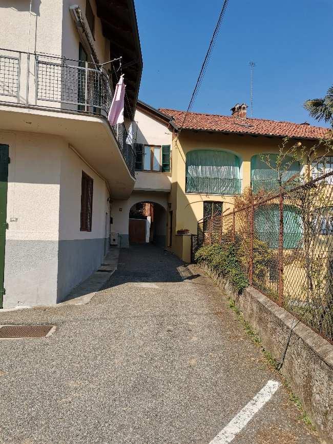 immobile ufficio all'asta in Frazione Caggi, Via Fontana Caggi n 17 - 13011 Borgosesia (VC) - 2