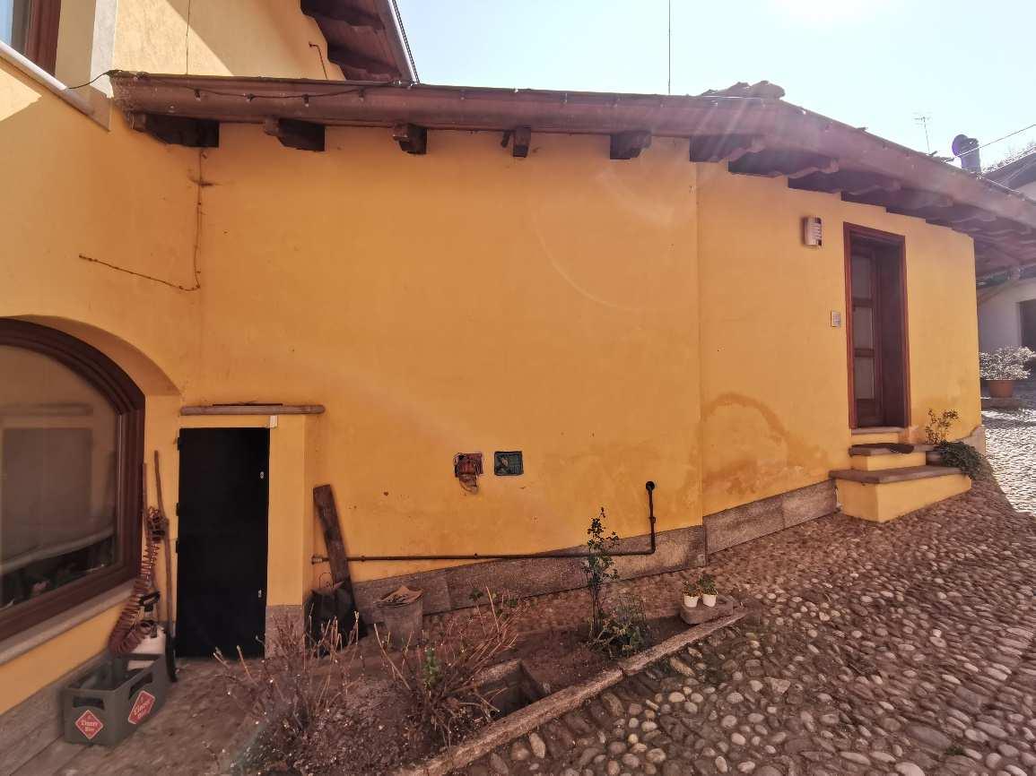 immobile ufficio all'asta in Frazione Caggi, Via Fontana Caggi n 17 - 13011 Borgosesia (VC) - 4