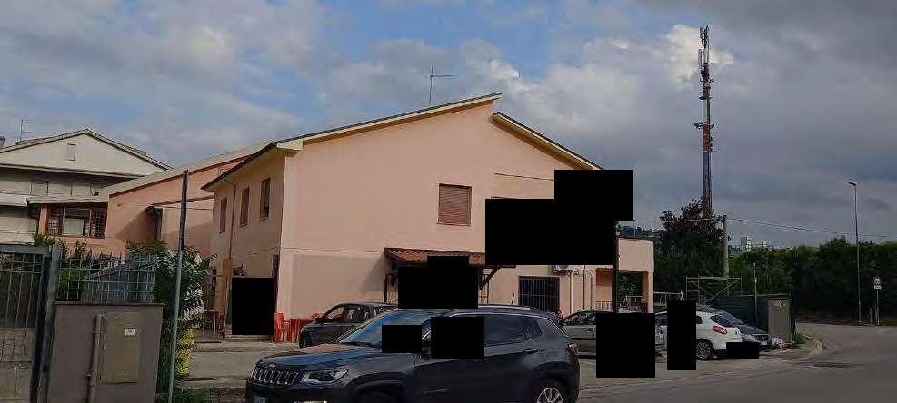 immobile attivita commerciale all'asta in Via Marvin Gelber 84 - 66100 Chieti (CH) - 1