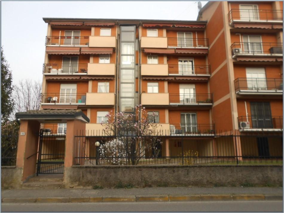 immobile appartamento all'asta in Via Montello n 36 - 20040 Cambiago (MI) - 1
